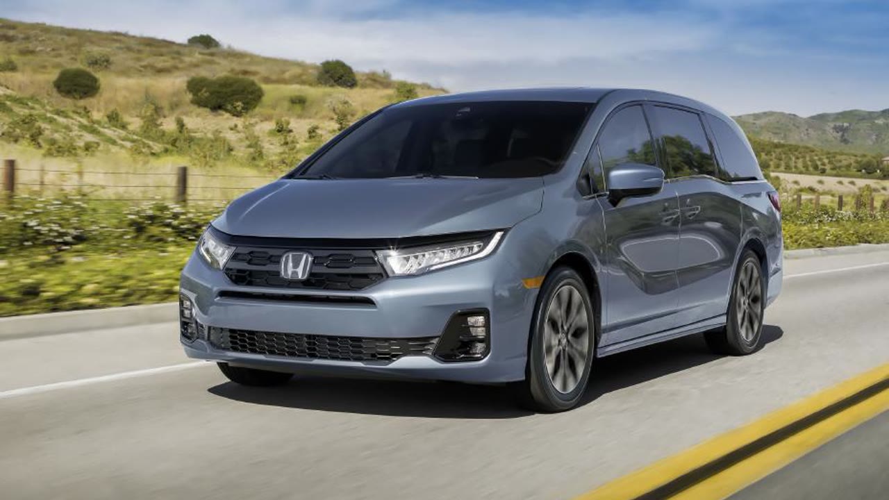 Honda Odyssey shown in a Canadian used-market update about family-van values
