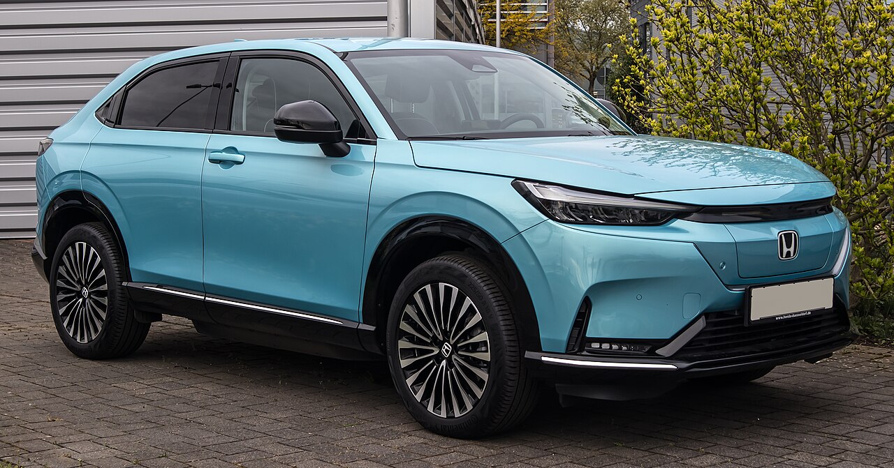Honda e:Ny1 compact electric crossover, front three-quarter view