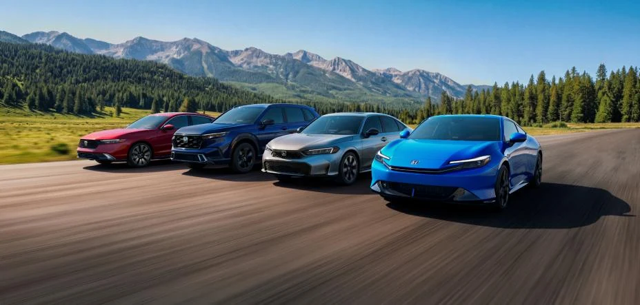 2026 Honda hybrid lineup: Civic Hybrid, Accord Hybrid, and CR-V Hybrid in a row.