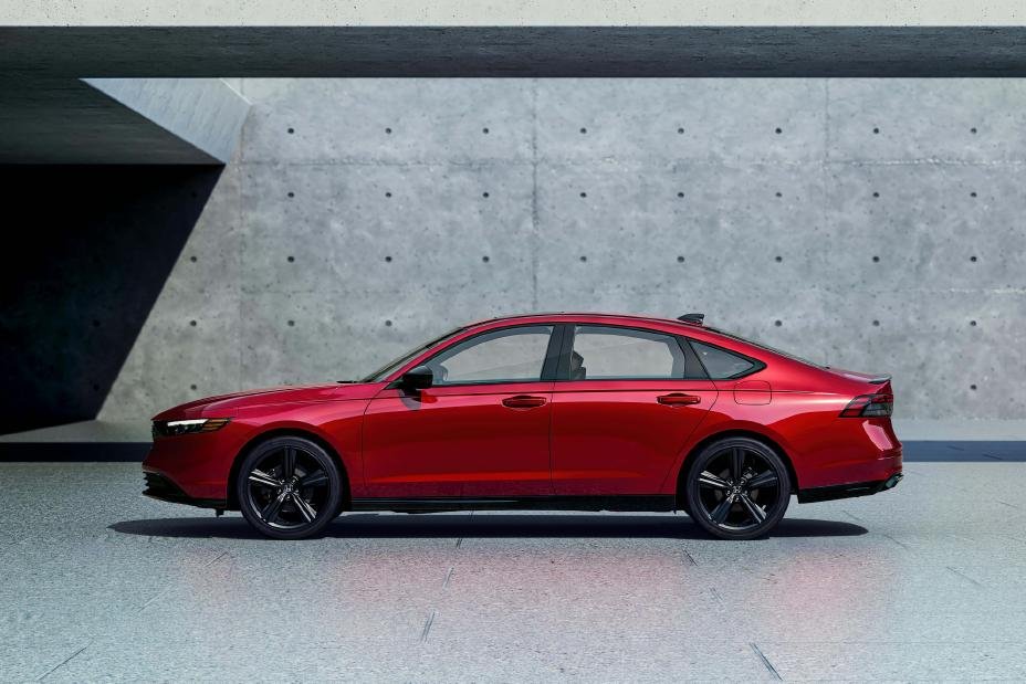 Honda Accord interior for Vaughan shoppers comparing sedan comfort and daily commute use
