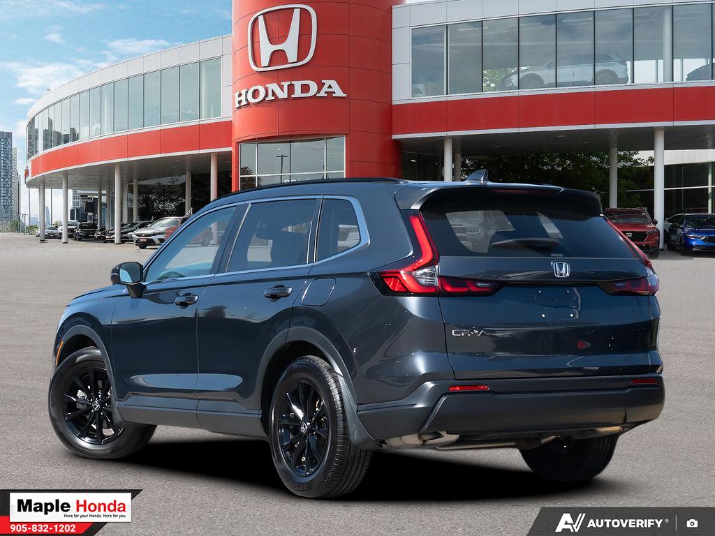 Rear three-quarter exterior view