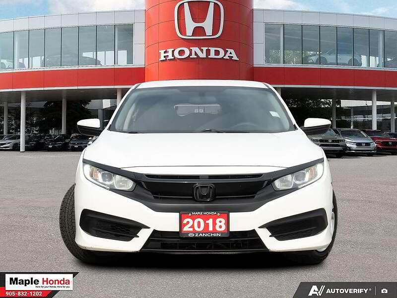 2018 Honda Civic LX 正前方视角