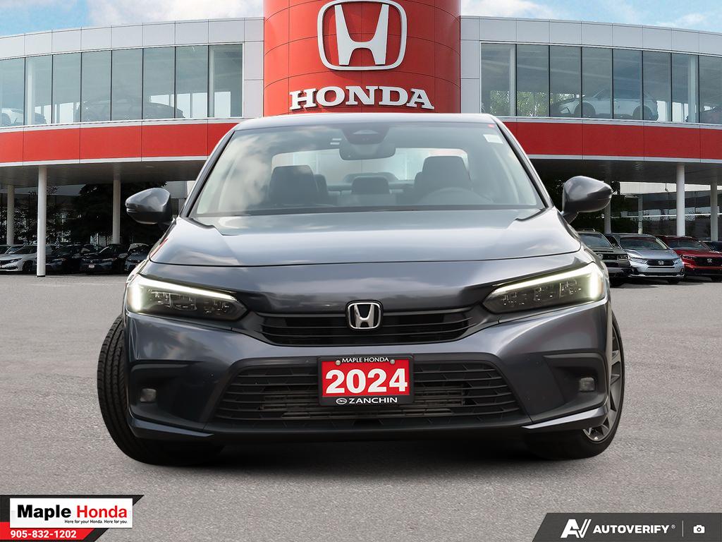 2024 Honda Civic Touring 正前方视角