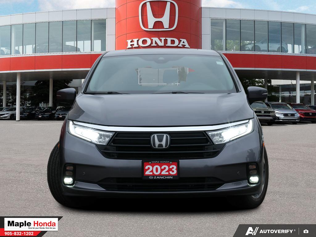 2023 Honda Odyssey Touring — front straight-on view
