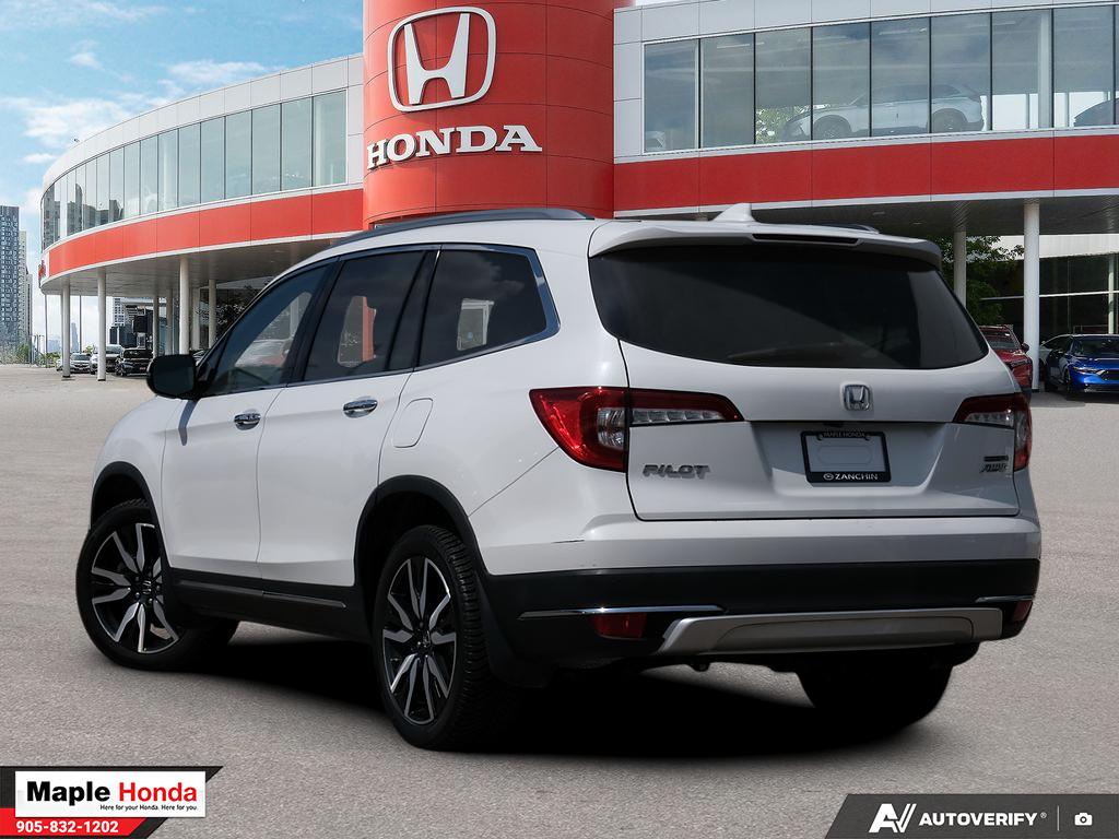2022 Honda Pilot Touring 7-Passenger — rear three-quarter view