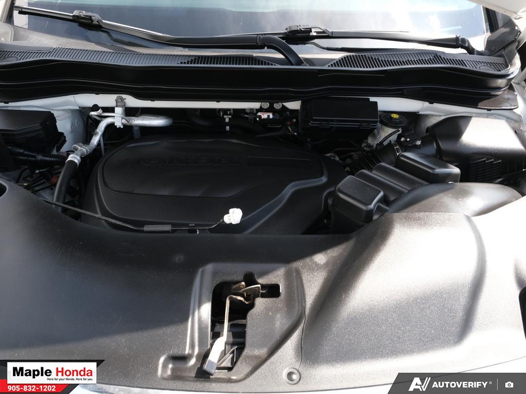 2022 Honda Pilot Touring 7-Passenger — cargo area