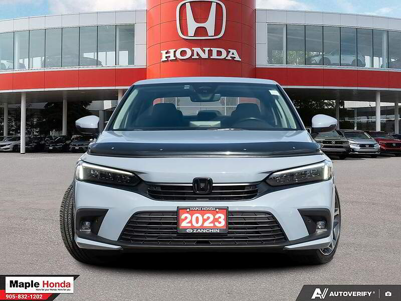 2023 Honda Civic Touring 正前方视角