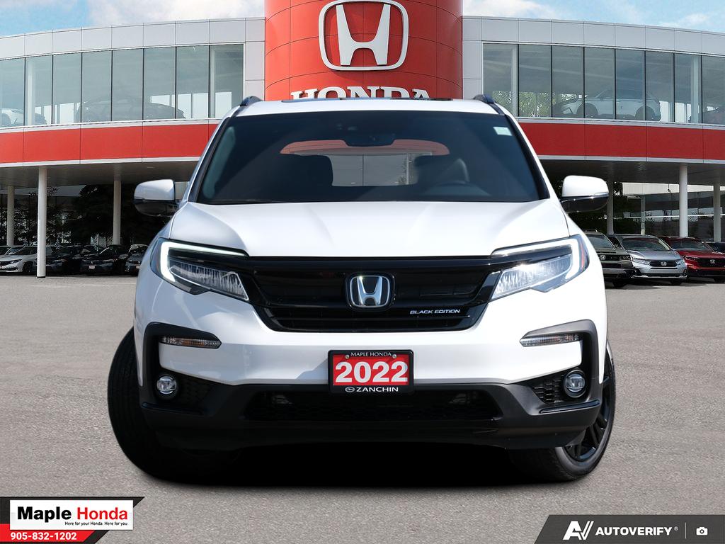 2022 Honda Pilot Black Edition — front straight-on view