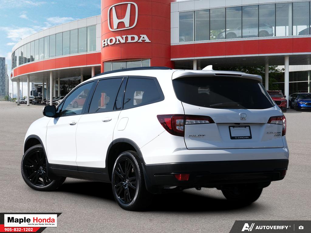 2022 Honda Pilot Black Edition — rear three-quarter view