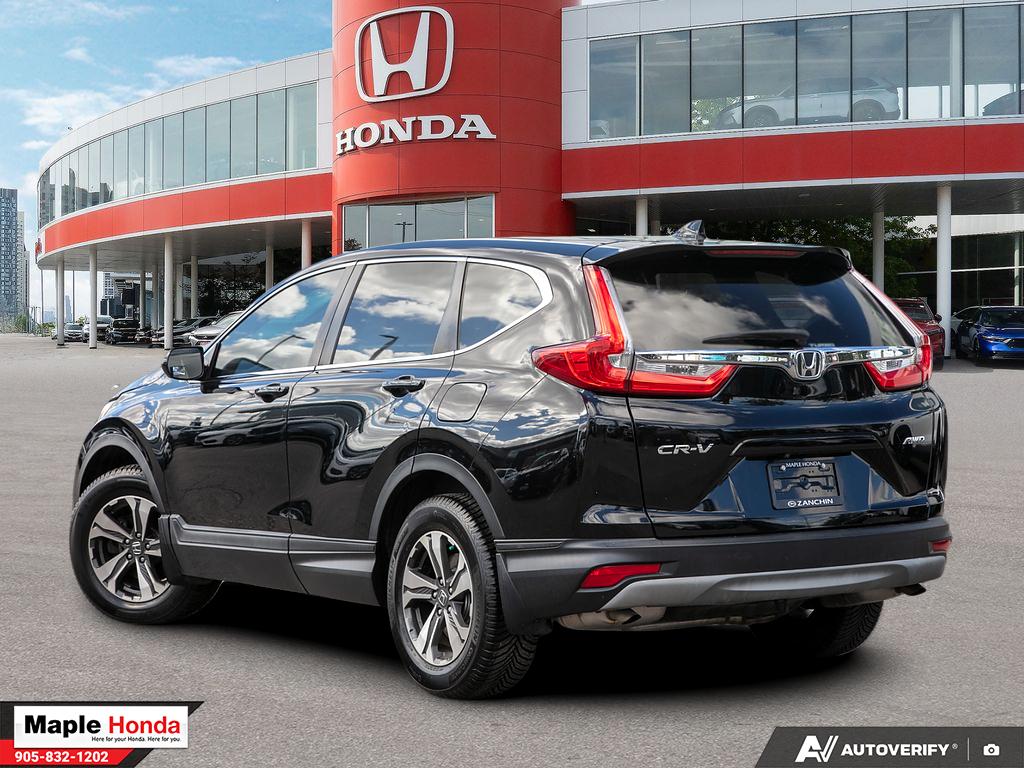 2018 Honda CR-V LX 车尾四分之三视角