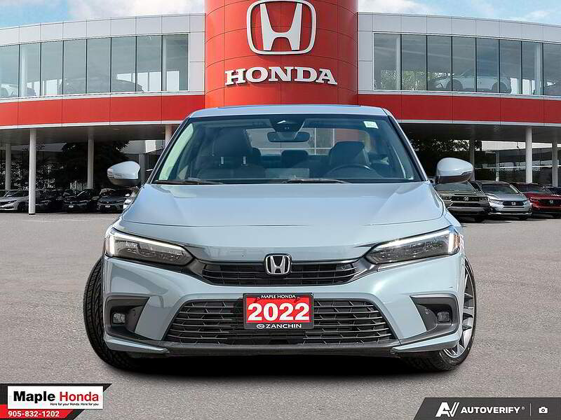 2022 Honda Civic Touring 正前方视角